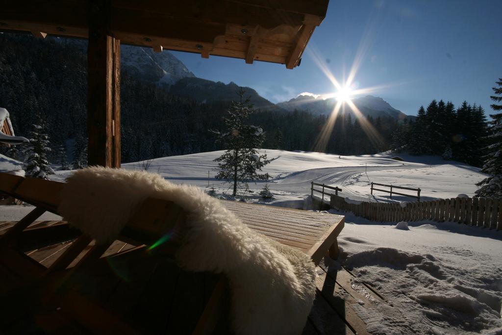 Laposch - Dein Bergaway Hotel Biberwier Buitenkant foto